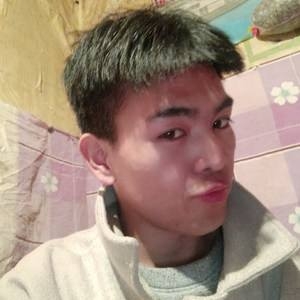 90后美少男的第二张照片--甘肃中老年相亲网